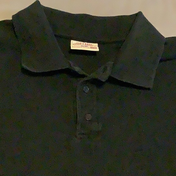 Donated steve & Barry’s black pullover old size large - Picture 3 of 3